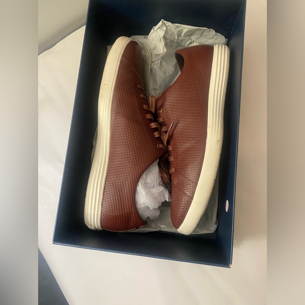 Men’s Cole Haan brown leather shoes with white sole size 11. No box